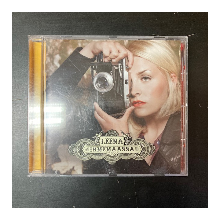 Leena Ihmemaassa - Leena Ihmemaassa CD (VG/M-) -pop-