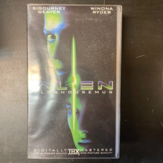 Alien - ylösnousemus VHS (VG+/M-) -kauhu/toiminta-