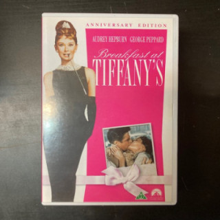 Aamiainen Tiffanylla (anniversary edition) DVD (M-/M-) -komedia-