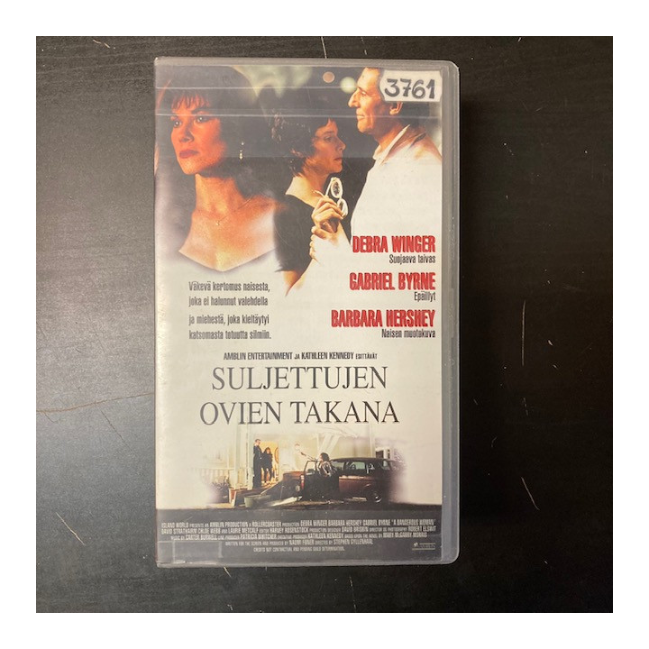 Suljettujen ovien takana VHS (VG+/VG+) -draama-