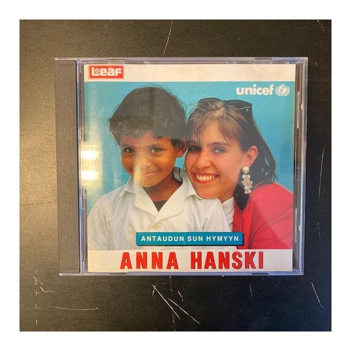 Anna Hanski - Antaudun sun hymyyn CDS (M-/M-) -iskelmä-