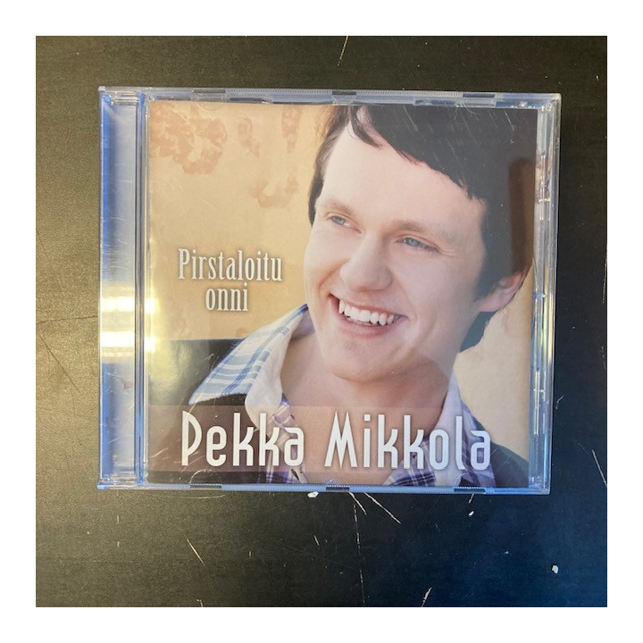 Pekka Mikkola - Pirstaloitu onni CD (M-/M-) -iskelmä-