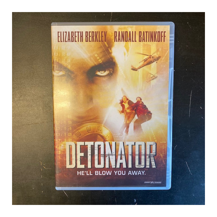 Detonator DVD (M-/M-) -jännitys-