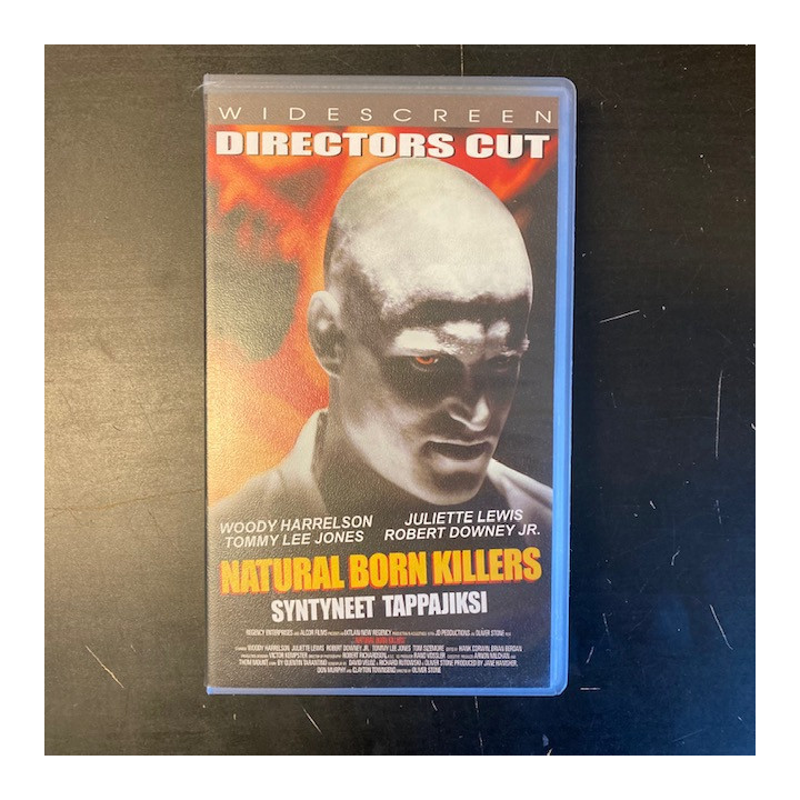 Syntyneet tappajiksi VHS (VG+/M-) -toiminta/draama-