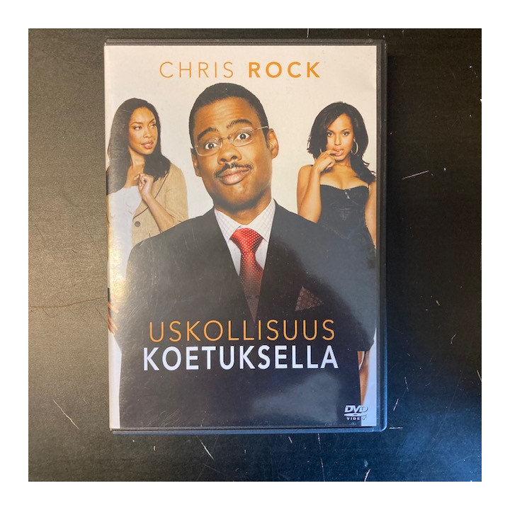 Uskollisuus koetuksella DVD (VG+/M-) -komedia/draama-