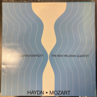 Uusi Helsinki-kvartetti - Haydn / Mozart LP (VG+/VG+) -klassinen-