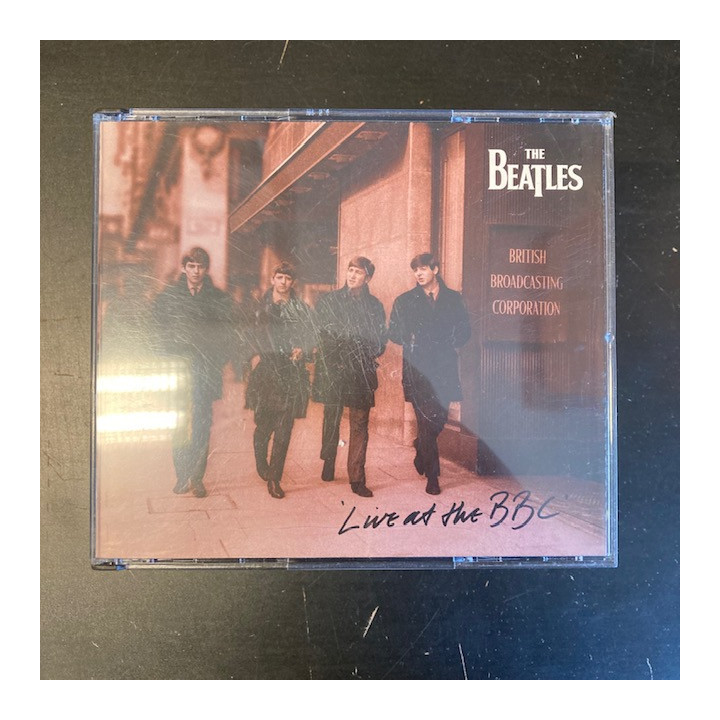 Beatles - Live At The BBC 2CD (VG+-M-/M-) -pop rock-