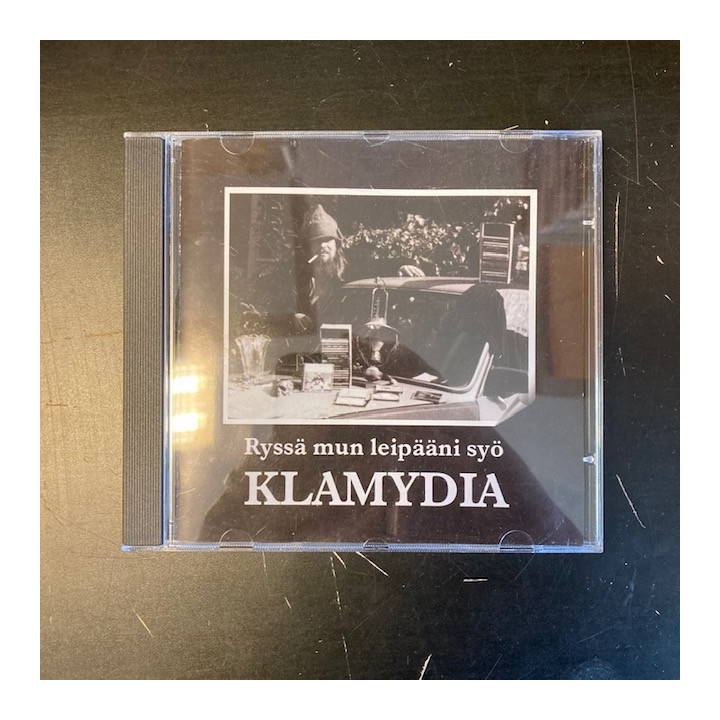 Klamydia - Ryssä mun leipääni syö CDEP (M-/M-) -punk rock-