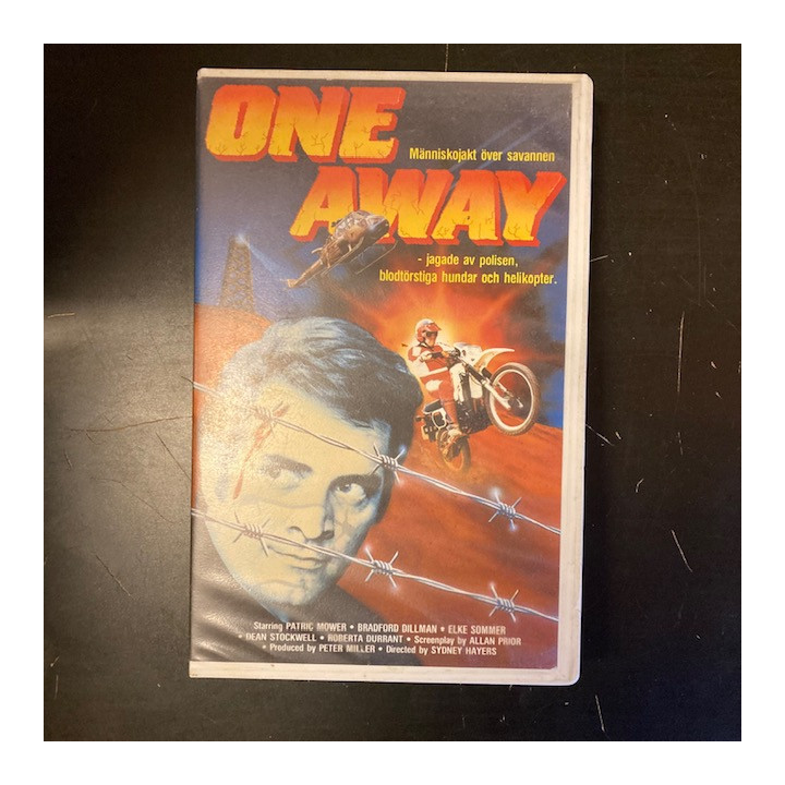 One Away VHS (VG+/VG+) -toiminta- (ei suomenkielistä tekstitystä)