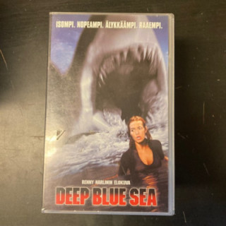 Deep Blue Sea VHS (VG+/M-) -toiminta-