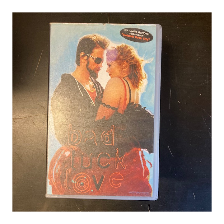 Bad Luck Love VHS (VG+/VG+) -draama-