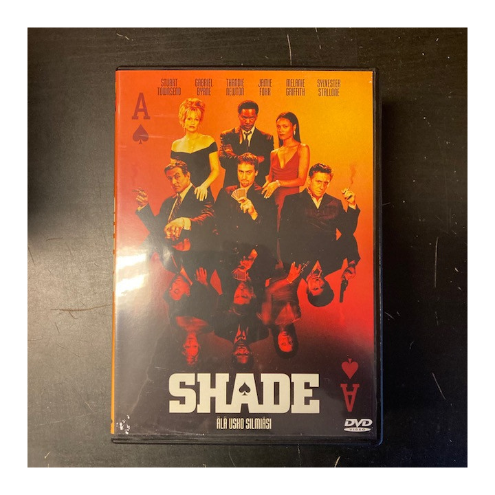 Shade DVD (VG/M-) -jännitys-