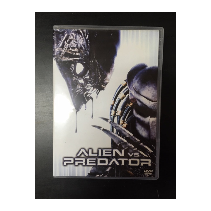 Alien Vs. Predator DVD (M-/M-) -toiminta/sci-fi-
