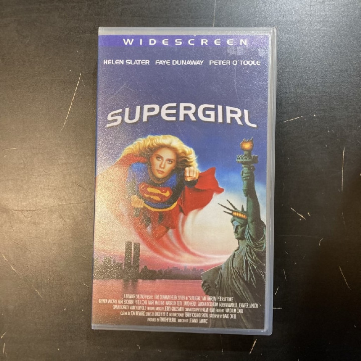 Supergirl VHS (VG+/M-) -seikkailu-