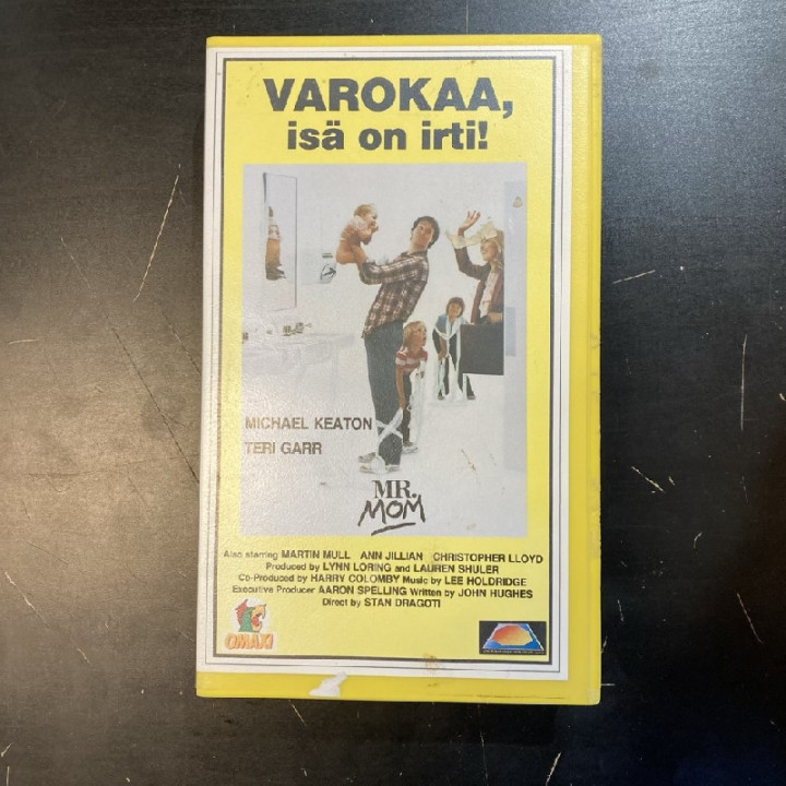 Varokaa, isä on irti! VHS (VG+/M-) -komedia-