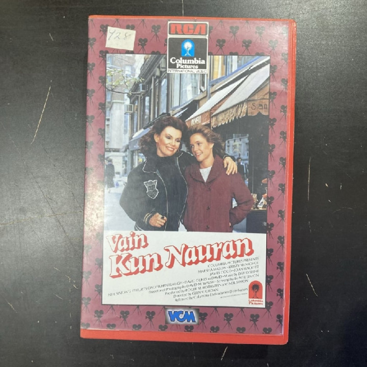 Vain kun nauran VHS (VG+/M-) -komedia/draama-