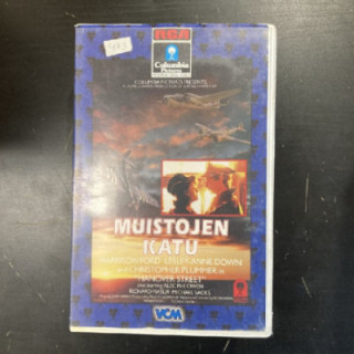 Muistojen katu VHS (VG+/VG+) -sota/draama-