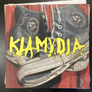 Klamydia - Miljoonan kilsan tennarit 7'' (VG+-M-/M-) -punk rock-