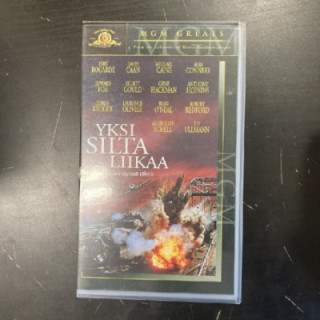 Yksi silta liikaa VHS (VG+/M-) -sota-