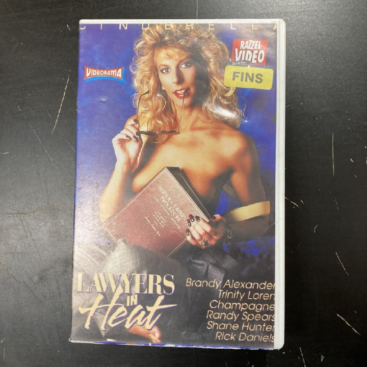 Lawyers In Heat VHS (VG+/VG+) -aikuisviihde-