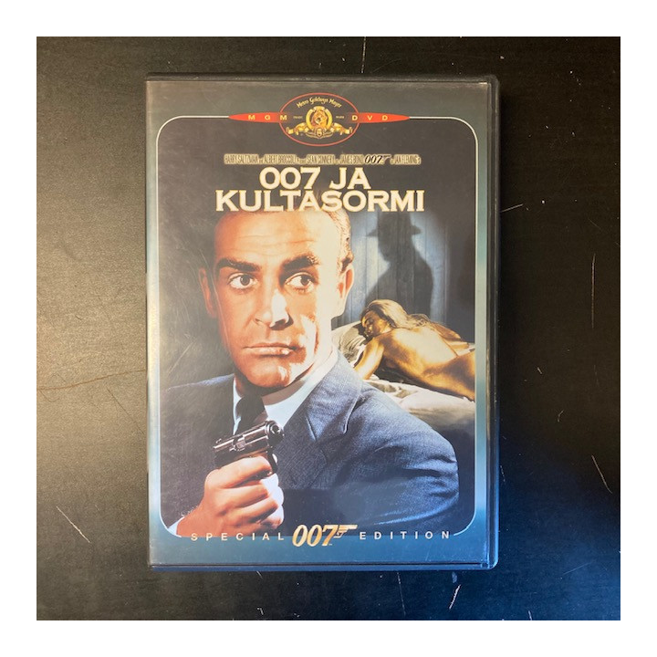 007 ja kultasormi (special edition) DVD (VG+/M-) -toiminta-