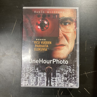 One Hour Photo DVD (M-/M-) -jännitys/draama-