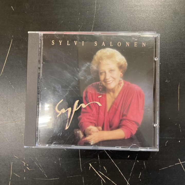 Sylvi Salonen & Boss Orkesteri - Sylvi CD (M-/M-) -iskelmä-