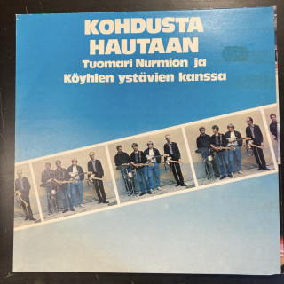 Tuomari Nurmio ja Köyhien Ystävät - Kohdusta hautaan (FIN/1979/matta) LP (M-/VG+) -pop rock-