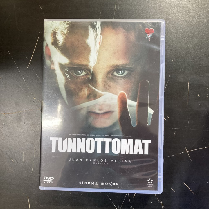 Tunnottomat DVD (VG+/M-) -kauhu-