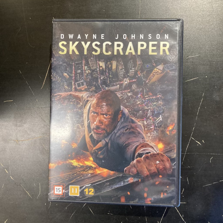 Skyscraper DVD (VG+/M-) -toiminta-