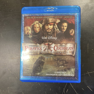 Pirates Of The Caribbean - Maailman laidalla Blu-ray (VG+/M-) -seikkailu-