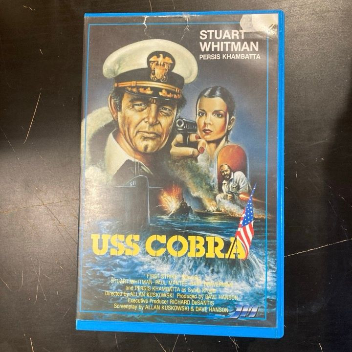 USS Cobra VHS (VG+/VG+) -toiminta-