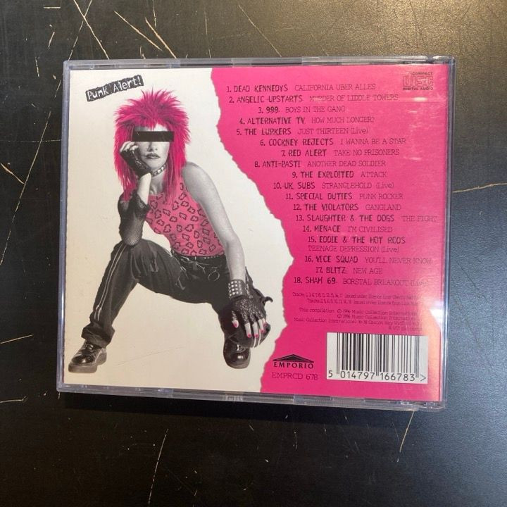 V/A - Punk Alert! CD (VG+/VG+)