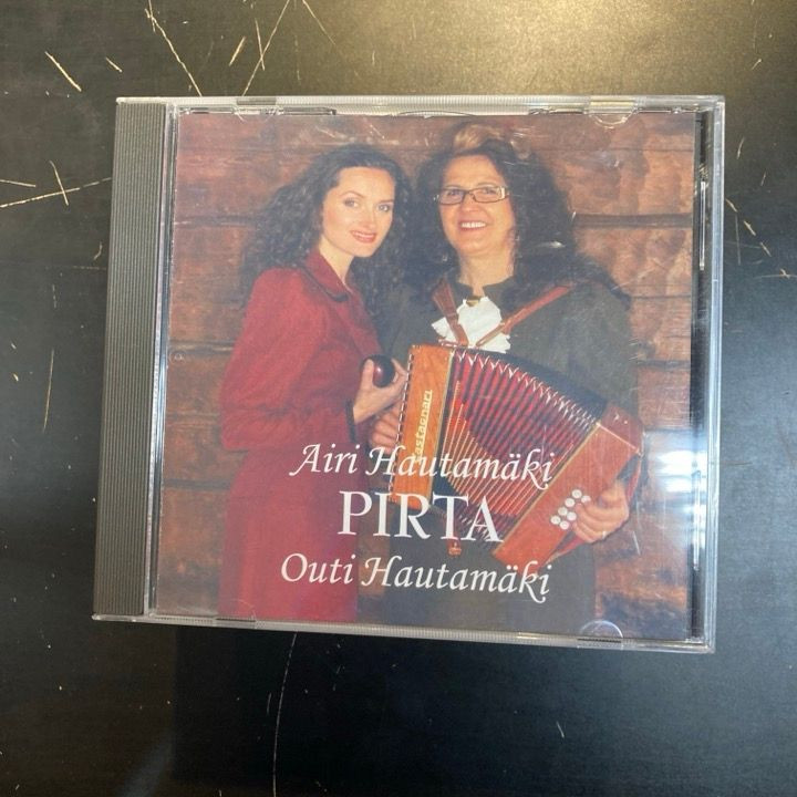 Airi Hautamäki & Outi Hautamäki - Pirta CD (M-/M-) -folk-