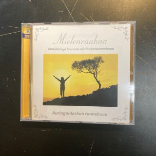 Mielenrauhaa - Auringonlaskun tunnelmaa CD (VG+/M-) -rentoutumismusiikki-