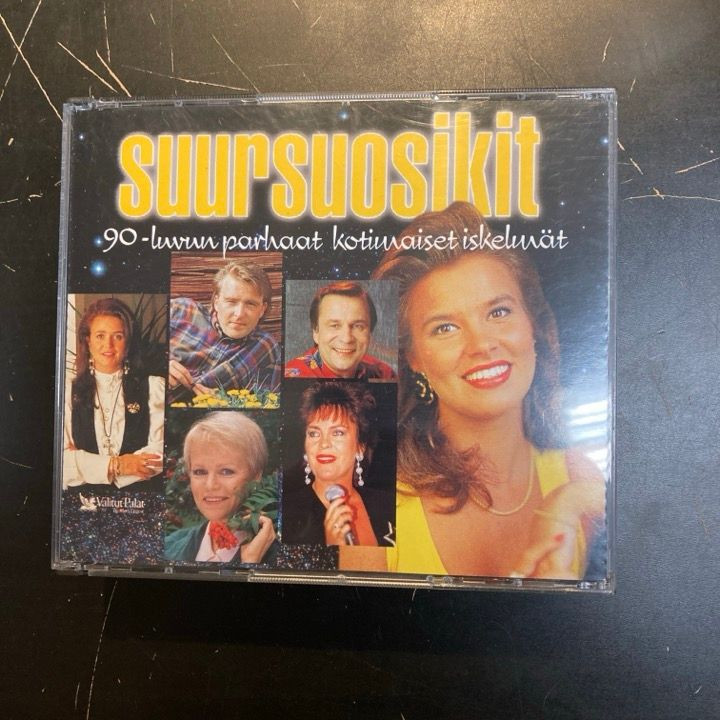 V/A - Suursuosikit (90-luvun parhaat kotimaiset iskelmät) 5CD (VG/VG+)