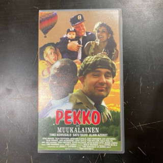 Pekko ja muukalainen VHS (VG+/M-) -komedia-