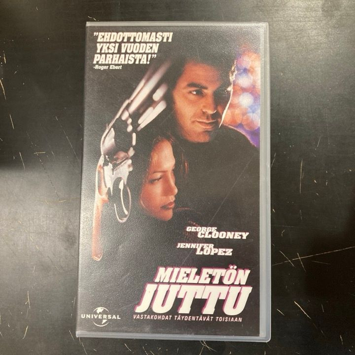 Mieletön juttu VHS (VG+/M-) -jännitys-