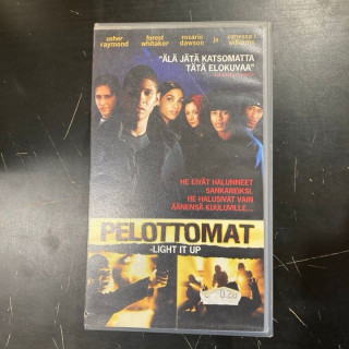 Pelottomat VHS (VG+/VG+) -jännitys-