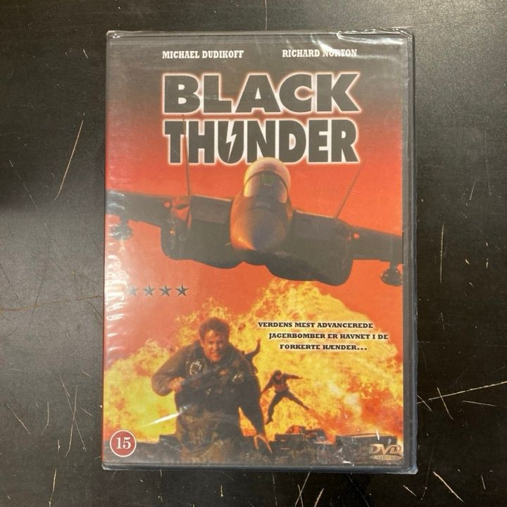 Black Thunder DVD (avaamaton) -toiminta- (ei suomenkielistä tekstitystä)