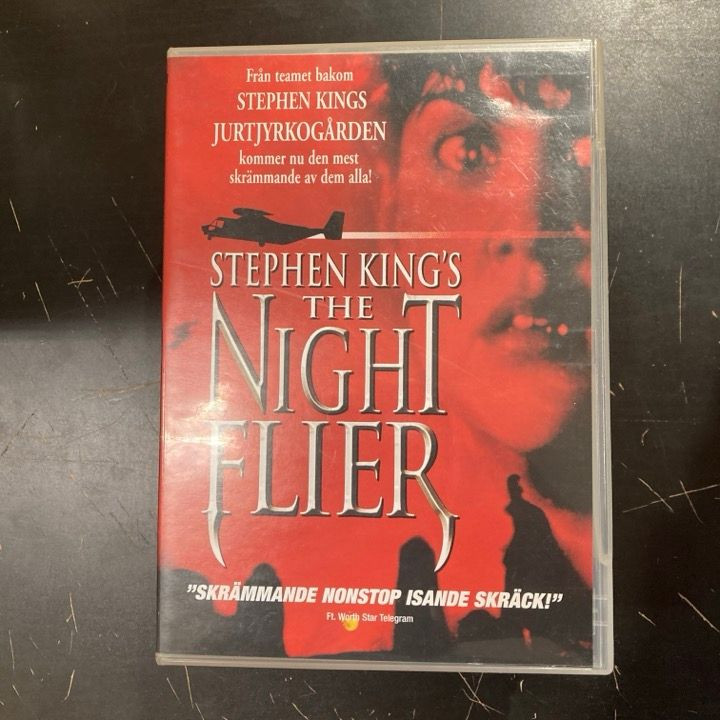 Stephen Kingin Yölentäjä DVD (VG+/VG+) -kauhu- (ei suomenkielistä tekstitystä)