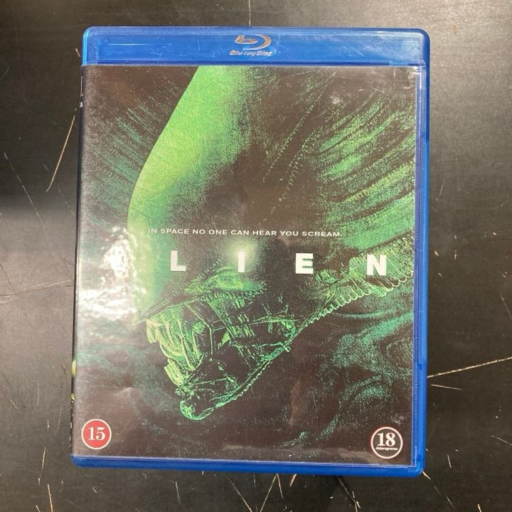 Alien - kahdeksas matkustaja Blu-ray (M-/M-) -kauhu/sci-fi-