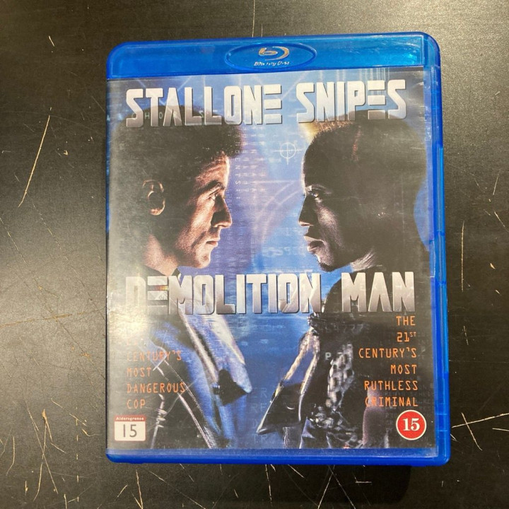 Demolition Man Blu-ray (VG+/VG+) -toiminta/sci-fi-