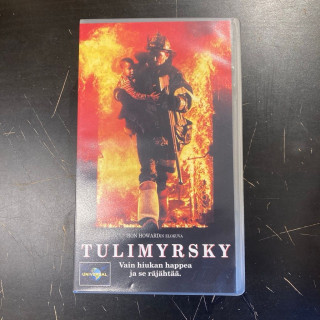 Tulimyrsky VHS (VG+/M-) -toiminta/draama-