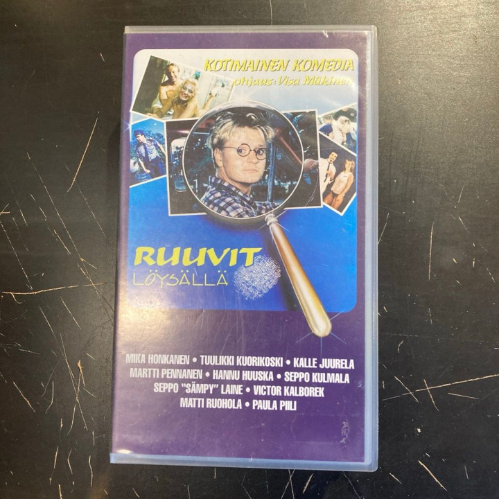 Ruuvit löysällä VHS (VG+/M-) -komedia-