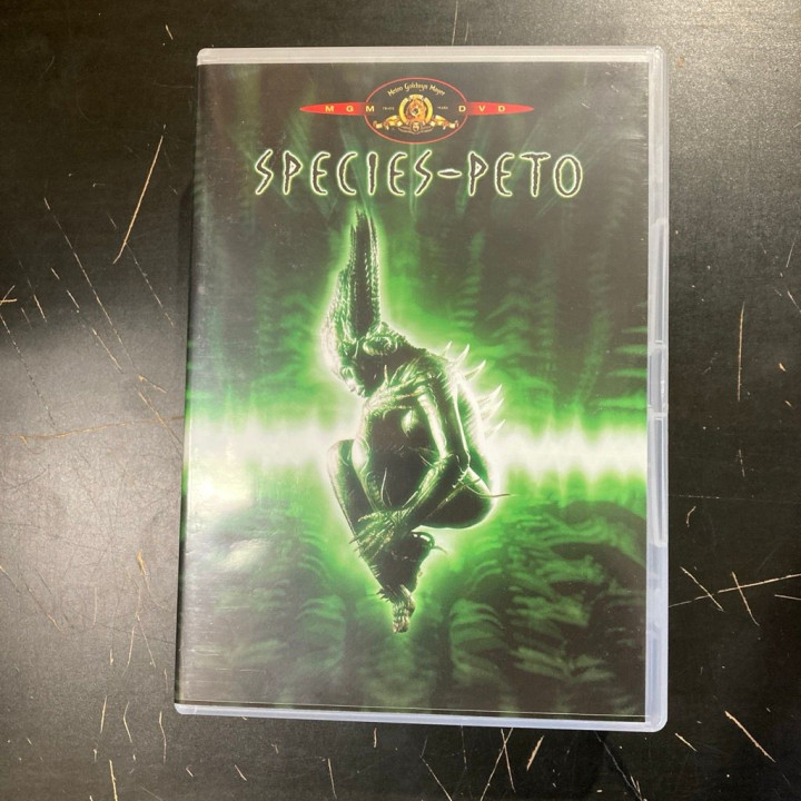 Species - peto (special edition) 2DVD (VG+/M-) -kauhu/sci-fi-