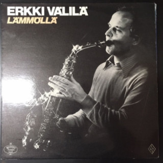 Erkki Välilä - Lämmöllä LP (VG-VG+/VG+) -jazz-