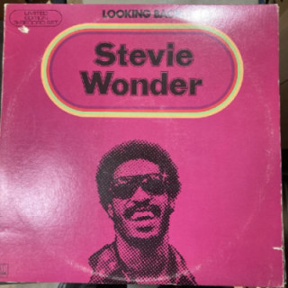 Stevie Wonder - Looking Back 3LP (VG+/VG) -soul-