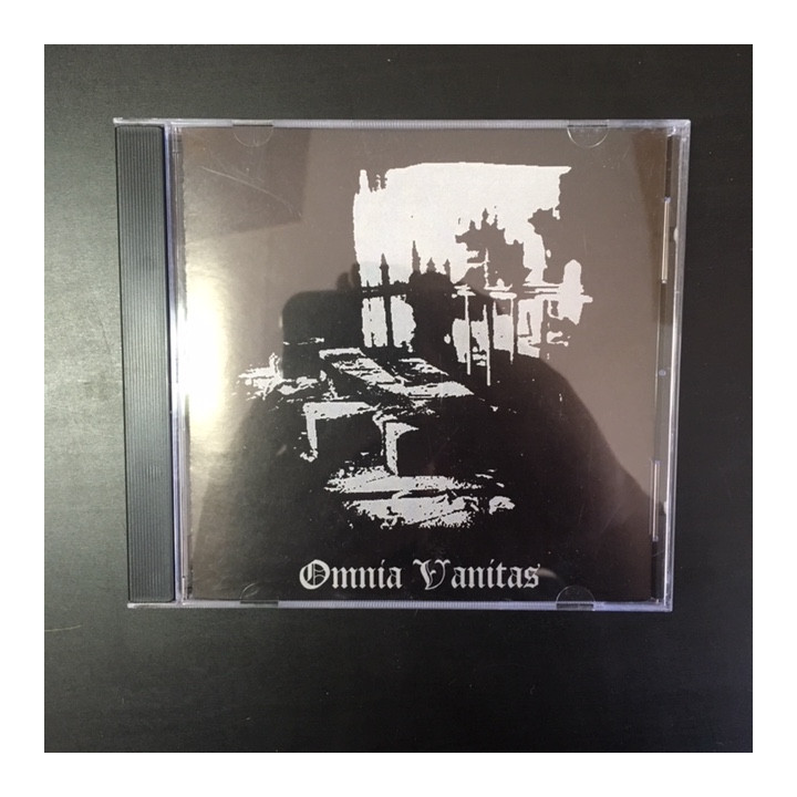 E.S. - Omnia Vanitas CD (VG+/M-) -black metal-