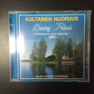 Kalevi Nyqvist Yhtyeineen - Kultainen nuoruus CD (VG/M-) -iskelmä-